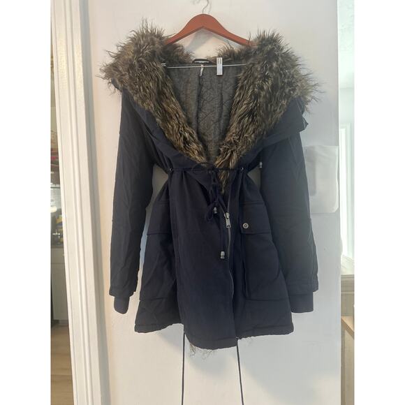 Free People Sweet Child Faux Fur Quilted Parka coat winter stunning & warm NWT - Picture 4 of 8